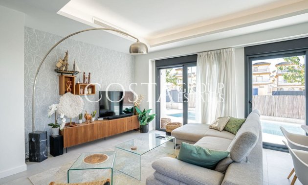 Herverkoop - Villa -
San Fulgencio - La Marina