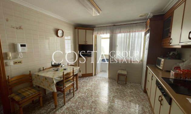 Resale - Apartments -
Torrevieja