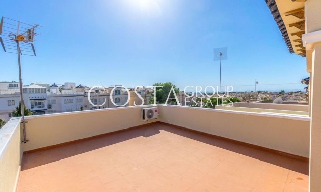 Herverkoop - Villa -
Orihuela Costa - Villamartin