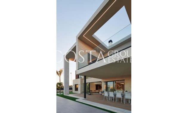 Odsprzedaż - Willa -
Molina De Segura - Molina de Segura Centro