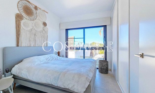 Resale - Apartments -
San Miguel de Salinas - San Miguel de Salinas Centro