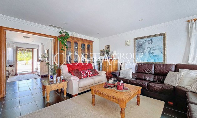 Wiederverkauf - Villa -
Pinoso - Pinoso Centro