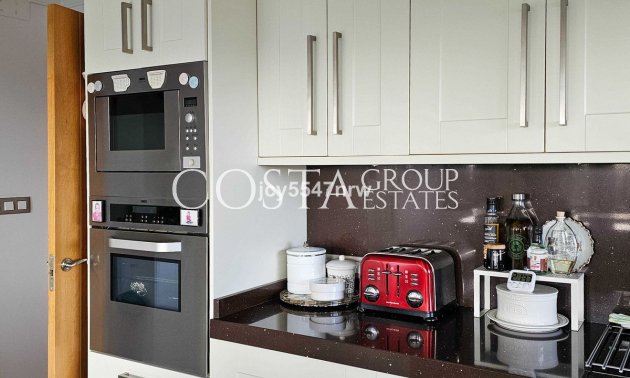 Wiederverkauf - Villa -
Pinoso - Pinoso Centro