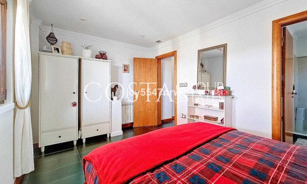 Wiederverkauf - Villa -
Pinoso - Pinoso Centro