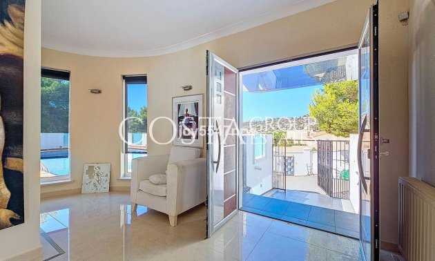 Herverkoop - Villa -
Teulada - Moraira
