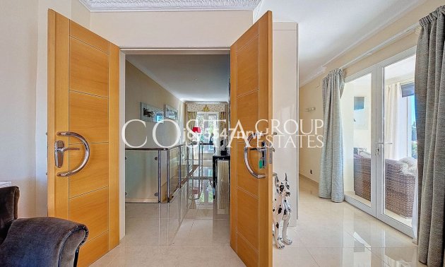 Herverkoop - Villa -
Teulada - Moraira