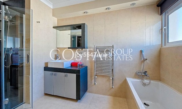 Herverkoop - Villa -
Teulada - Moraira