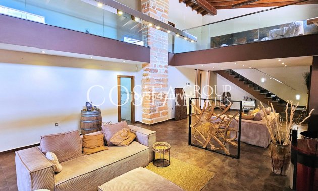 Wiederverkauf - Villa -
Yecla - Yecla Centro