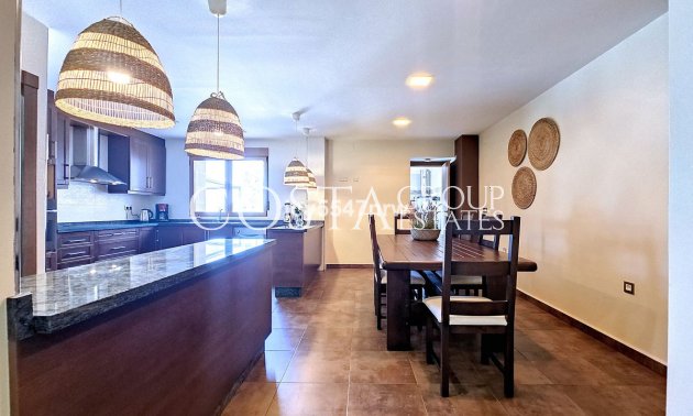 Wiederverkauf - Villa -
Yecla - Yecla Centro