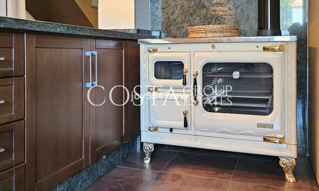 Wiederverkauf - Villa -
Yecla - Yecla Centro