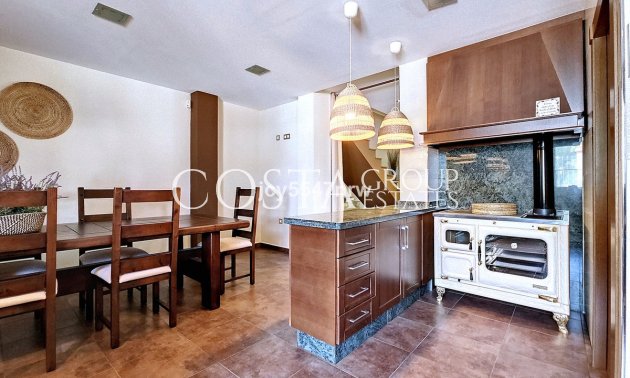 Wiederverkauf - Villa -
Yecla - Yecla Centro