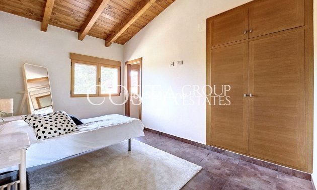 Wiederverkauf - Villa -
Yecla - Yecla Centro