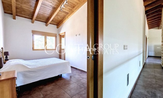 Wiederverkauf - Villa -
Yecla - Yecla Centro