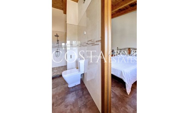 Wiederverkauf - Villa -
Yecla - Yecla Centro