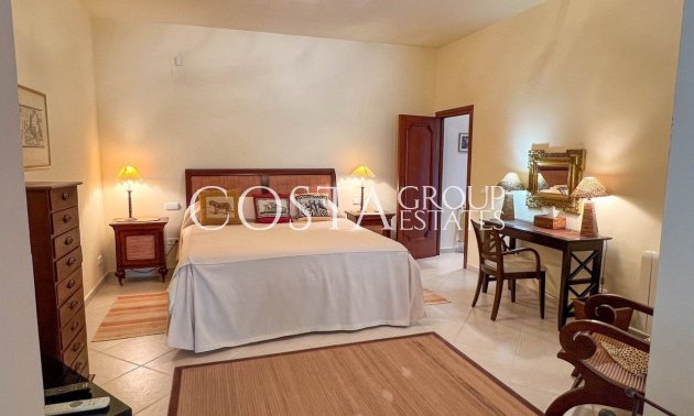 Resale - Villa -
Altea - Altea Centro