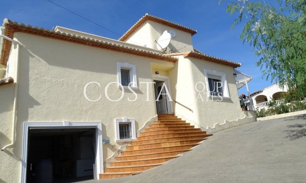 Odsprzedaż - Willa -
Calpe - Calpe Centro