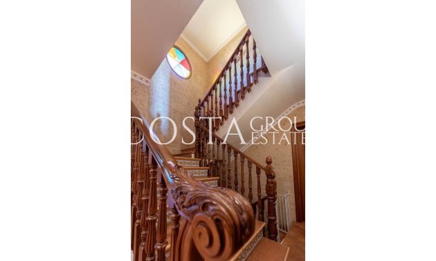 Resale - Villa -
Calpe - Calpe Centro