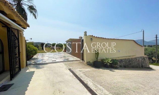 Odsprzedaż - Willa -
Benissa - Benissa Centro