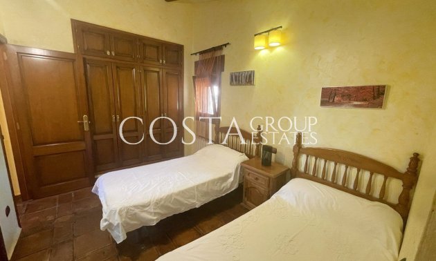 Odsprzedaż - Willa -
Calpe - Calpe Centro