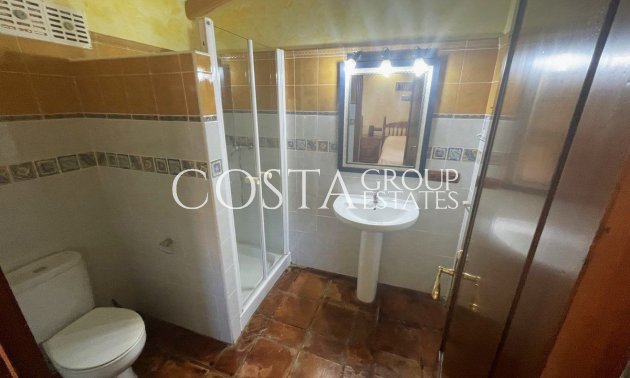 Odsprzedaż - Willa -
Calpe - Calpe Centro