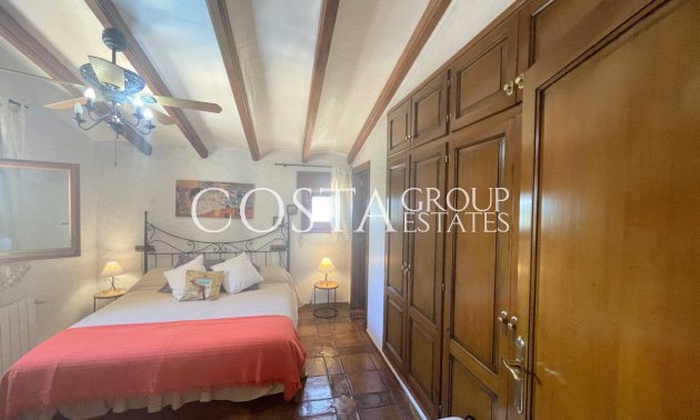 Odsprzedaż - Willa -
Calpe - Calpe Centro