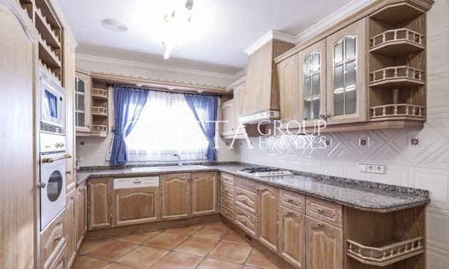 Wiederverkauf - Villa -
Benissa - Benissa Centro