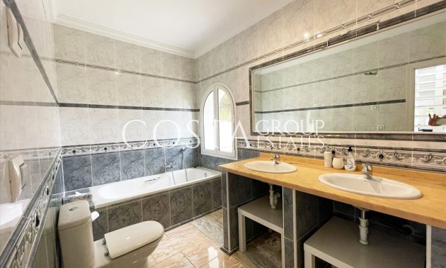 Wiederverkauf - Villa -
Calpe - Calpe Centro