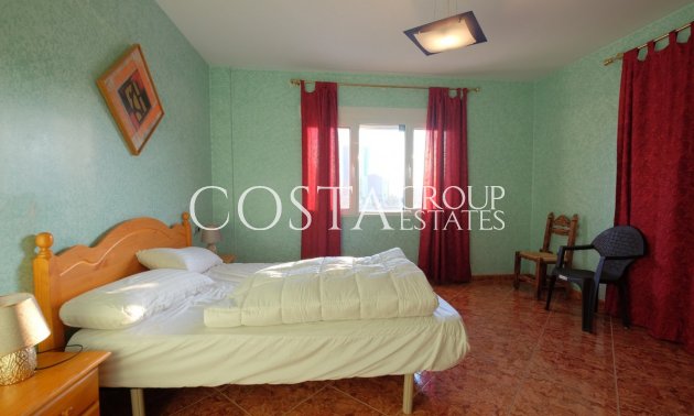 Odsprzedaż - Willa -
Calpe - Calpe Centro