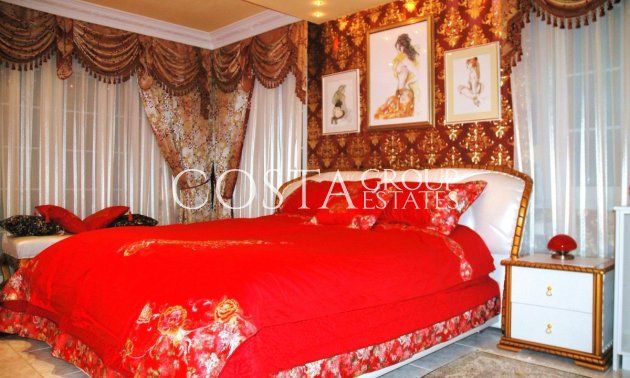 Odsprzedaż - Willa -
Calpe - Calpe Centro