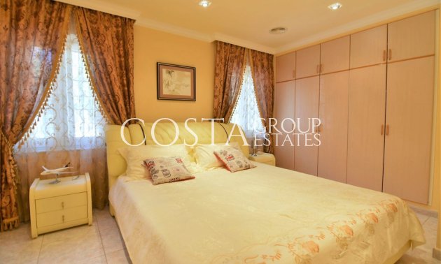 Odsprzedaż - Willa -
Calpe - Calpe Centro