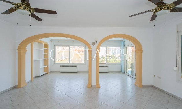 Odsprzedaż - Willa -
Calpe - Calpe Centro