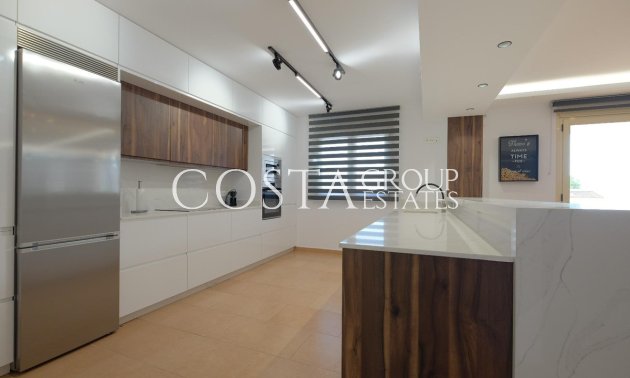 Resale - Villa -
Calpe - la Canuta