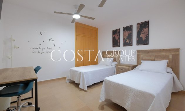 Resale - Villa -
Calpe - la Canuta
