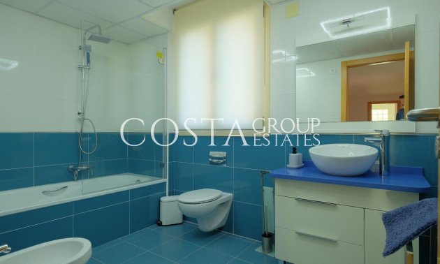 Resale - Villa -
Calpe - la Canuta