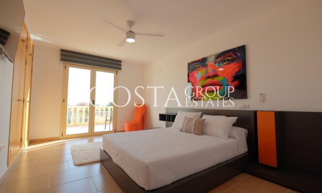 Resale - Villa -
Calpe - la Canuta