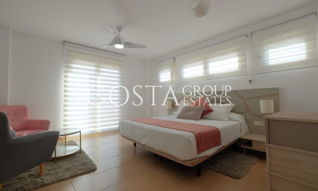 Resale - Villa -
Calpe - la Canuta