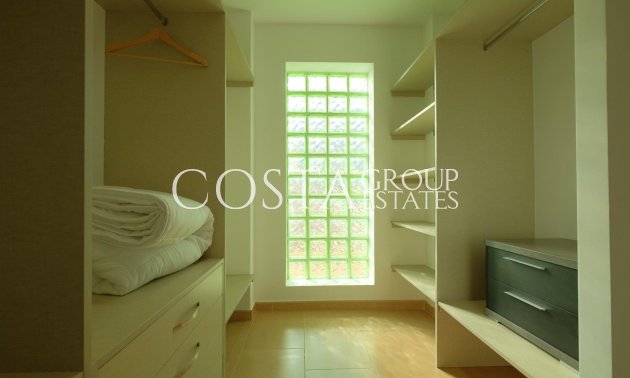 Resale - Villa -
Calpe - la Canuta