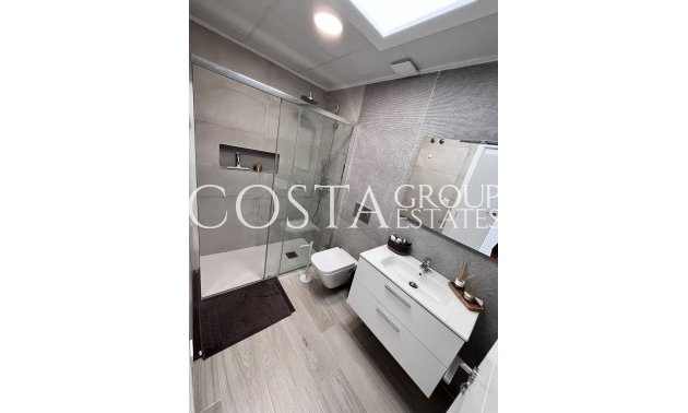 Odsprzedaż - Willa -
Murcia - Avileses