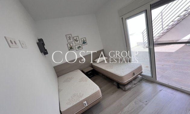 Odsprzedaż - Willa -
Murcia - Avileses