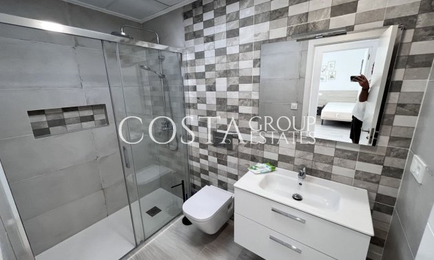 Odsprzedaż - Willa -
Murcia - Avileses