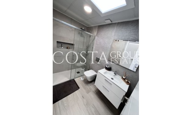 Odsprzedaż - Willa -
Murcia - Avileses