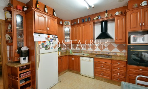 Resale - Villa -
Guardamar del Segura - Guardamar del Segura Centro