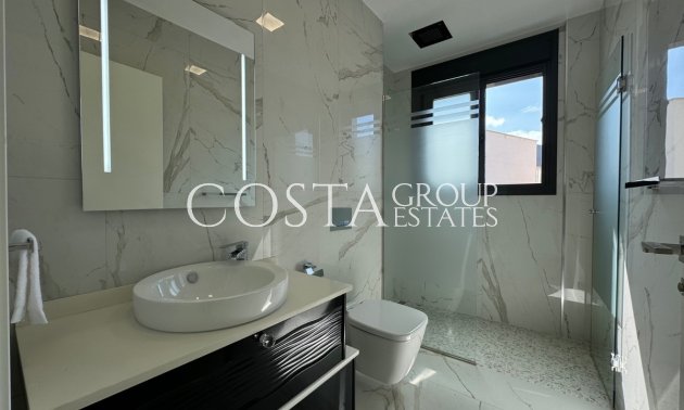 Herverkoop - Villa -
San Miguel de Salinas - San Miguel de Salinas Centro