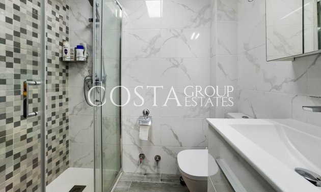 Revente - Villa -
Torrevieja - Lago Jardin