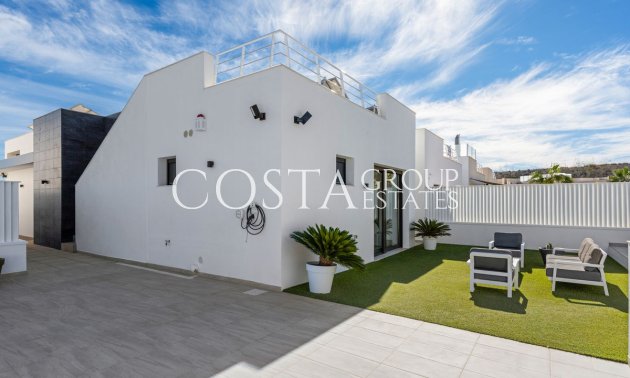 Wiederverkauf - Villa -
San Miguel de Salinas - San Miguel de Salinas Centro