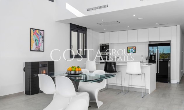 Wiederverkauf - Villa -
San Miguel de Salinas - San Miguel de Salinas Centro