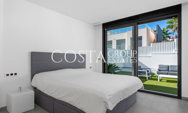 Wiederverkauf - Villa -
San Miguel de Salinas - San Miguel de Salinas Centro