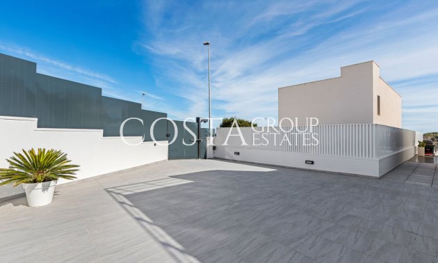 Wiederverkauf - Villa -
San Miguel de Salinas - San Miguel de Salinas Centro