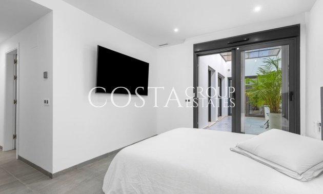 Wiederverkauf - Villa -
San Miguel de Salinas - San Miguel de Salinas Centro