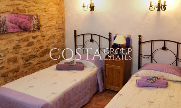 Odsprzedaż - Willa -
Benissa - Benissa Centro